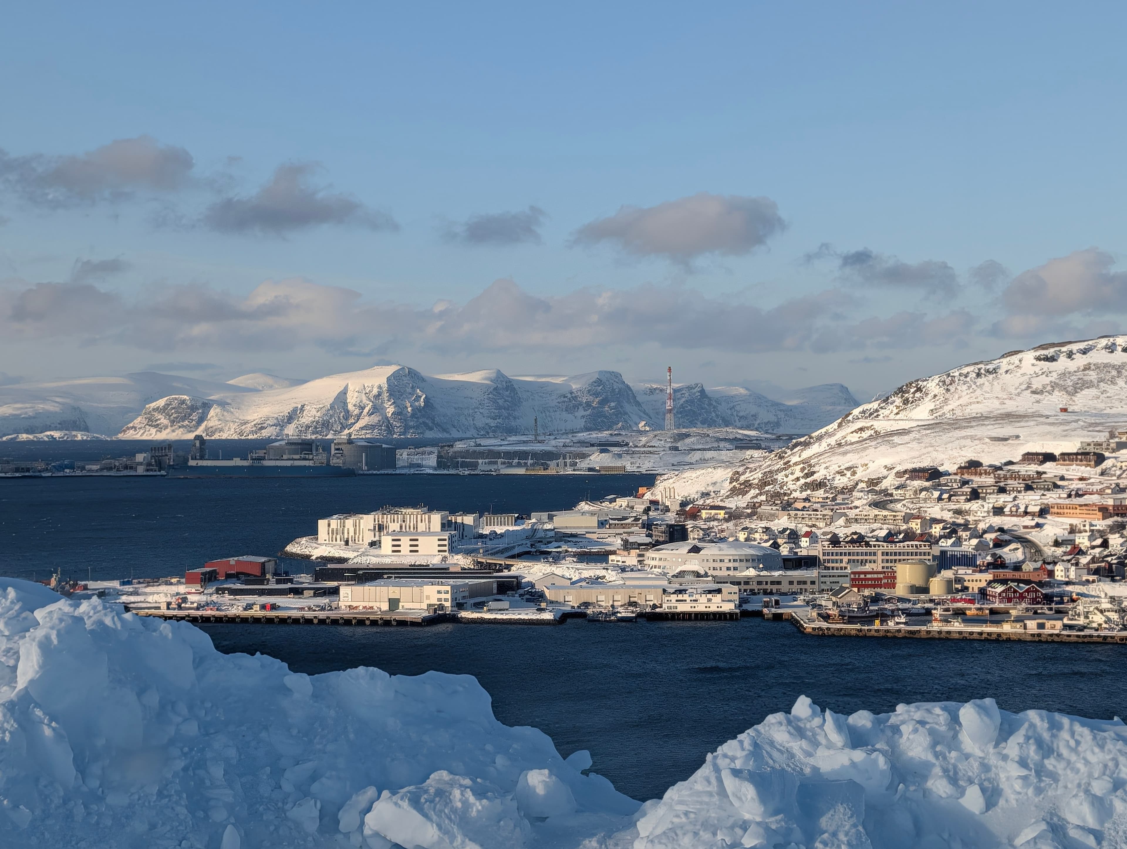 Hammerfest: Kaffee, Geschichte und die Arktis-Stadt, die keiner kennt