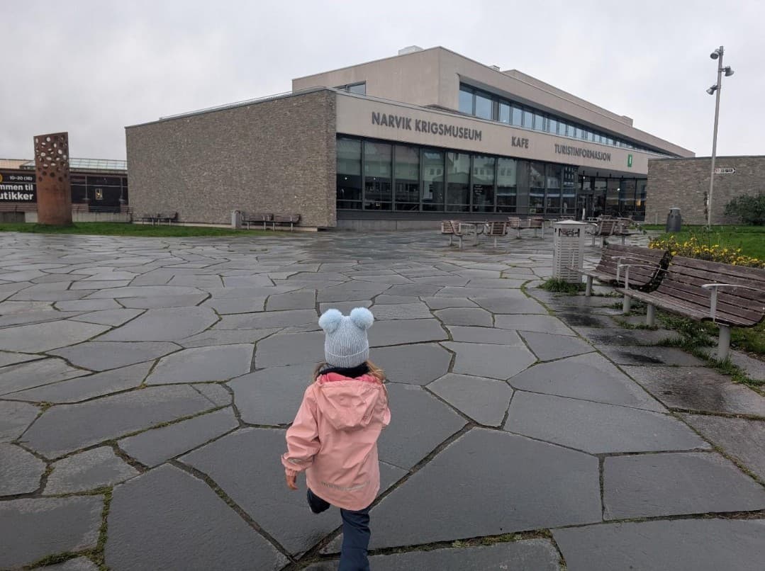 Exponate im Narvik Kriegsmuseum