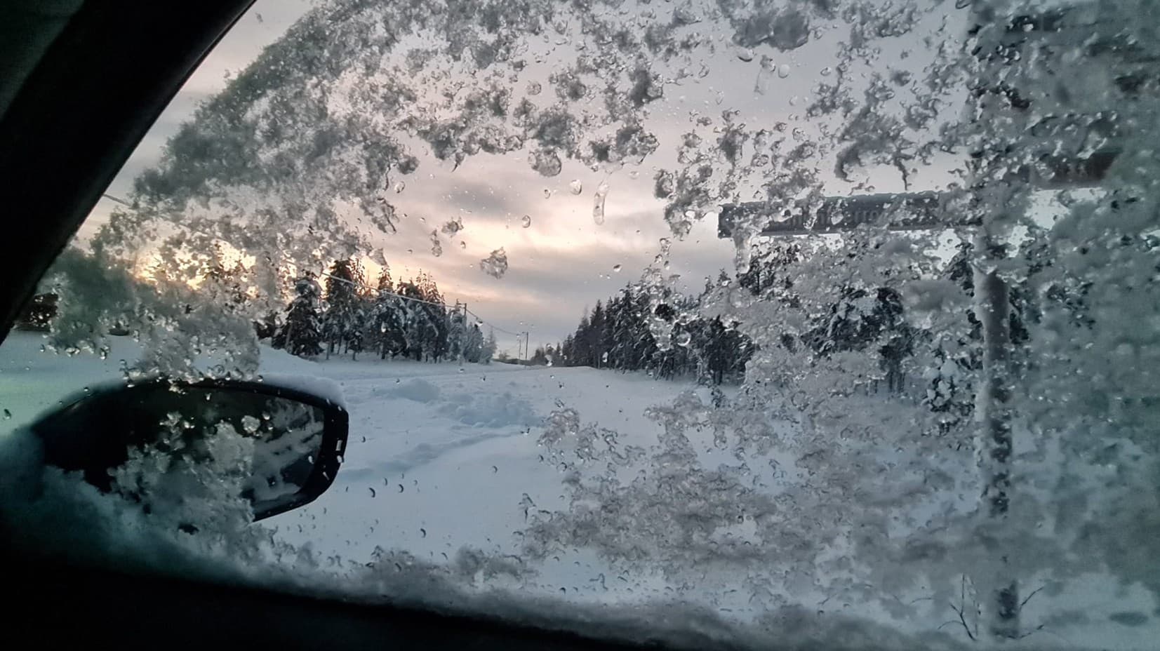 Sicher geparkt abseits der Straße