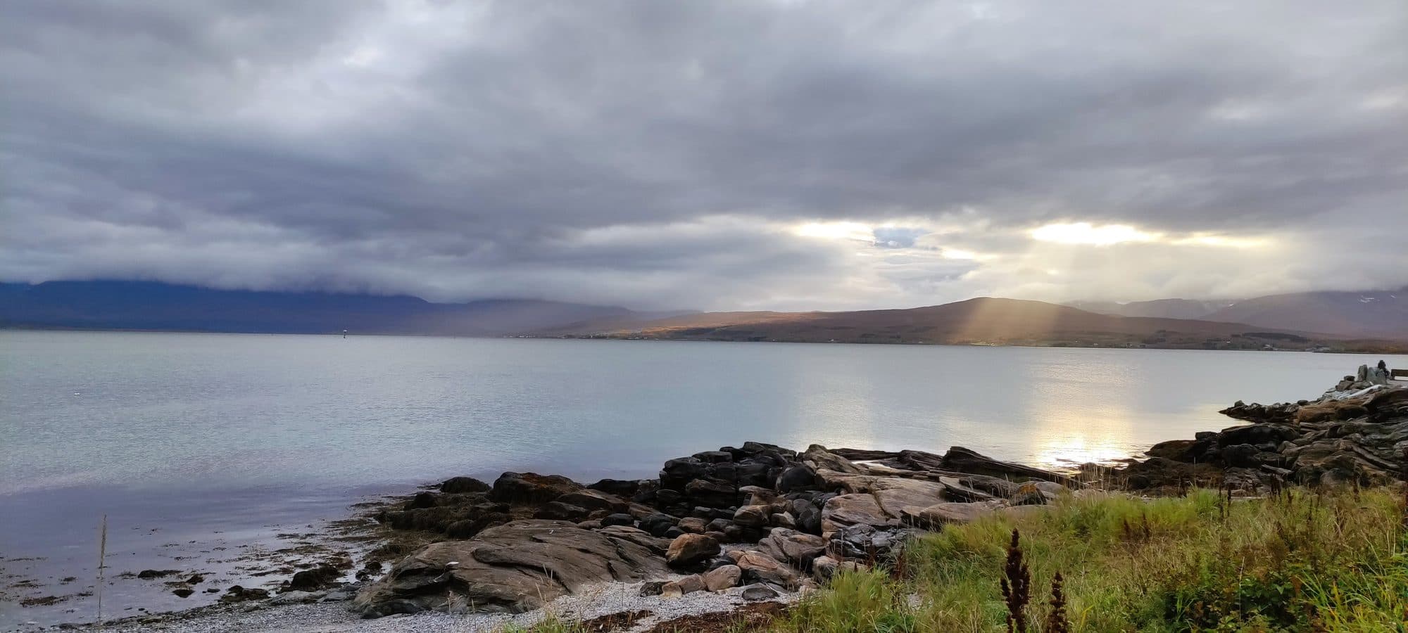 Tromsø auf der Durchreise: ein halber Tag im September, zweimal Flughafen im November